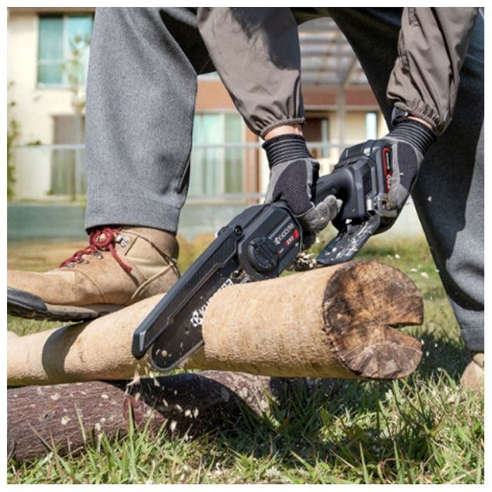 京セラ 18V充電チェンソー BCSZ-20(15)の説明画像3