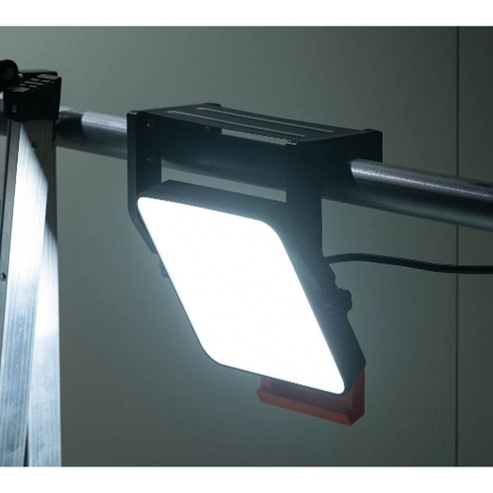 アイリスオーヤマ 置き型LED投光器　AC式　5000lm LWT-5000BAH2の説明画像3