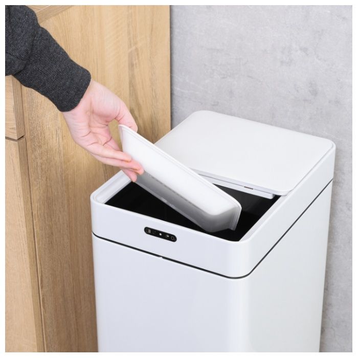 除菌消臭機能がついたセンサーダストボックス 45L ホワイトの説明画像4