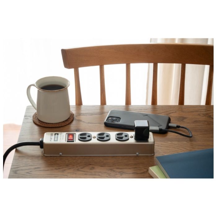 ファーゴ スチールタップ　スリム AC4個口 シルバー 2Mの説明画像3