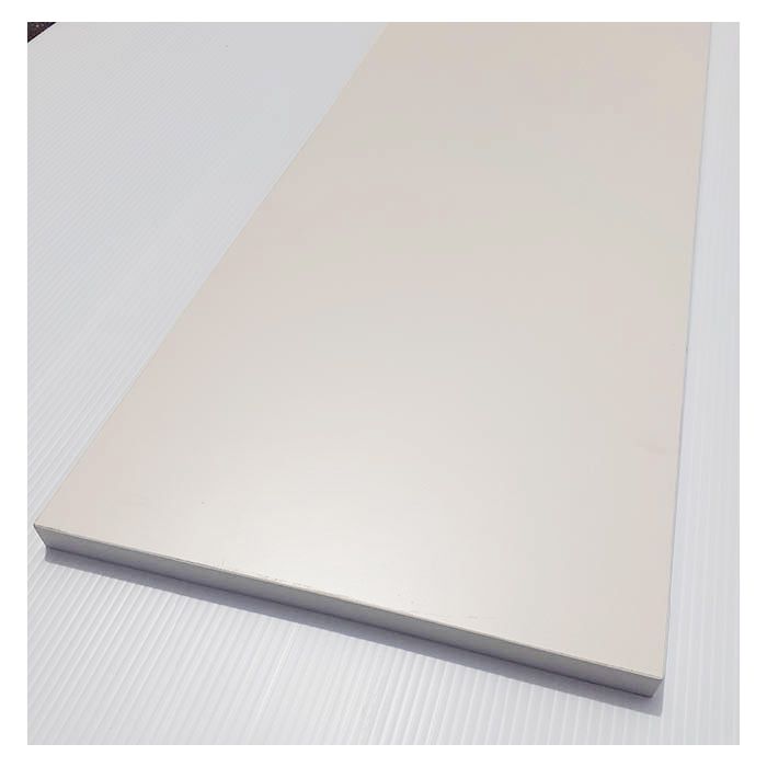 メラミンカラー棚板ホワイト 約18×400×600mm