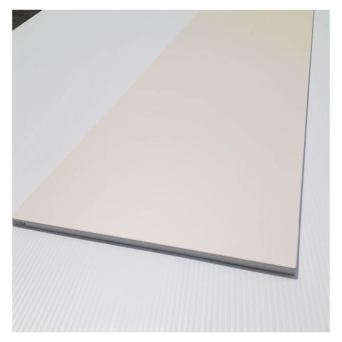 メラミンカラー棚板 ホワイト 約9×200×600mm