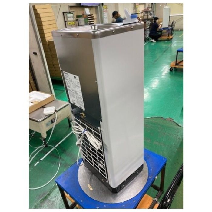 西山工業　ウォータークーラー　水道直結式　床置型　自動洗浄機能付き　ノンフロンの説明画像3