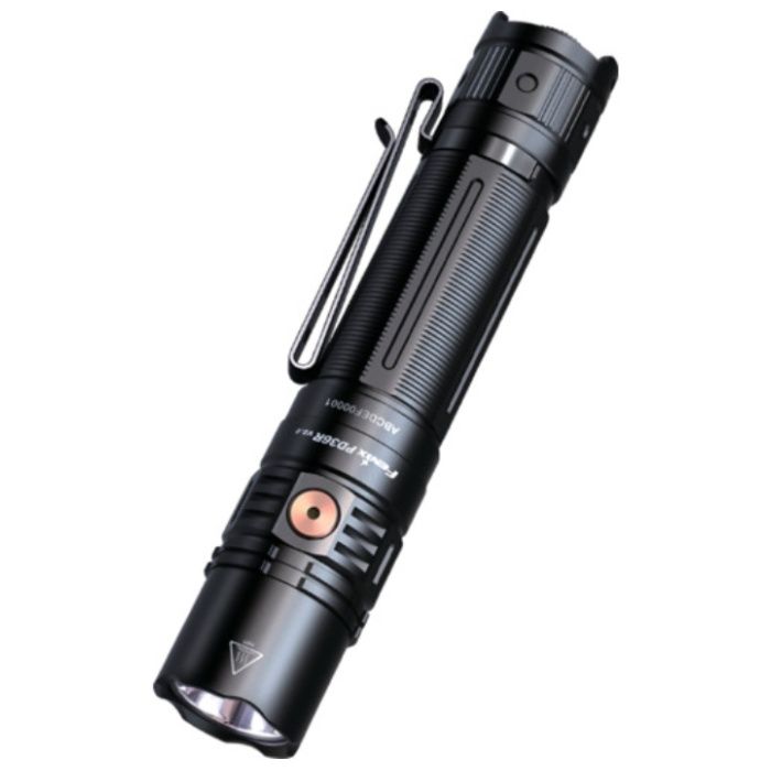 FENIX　充電式LEDライト　PD36R　V2.0