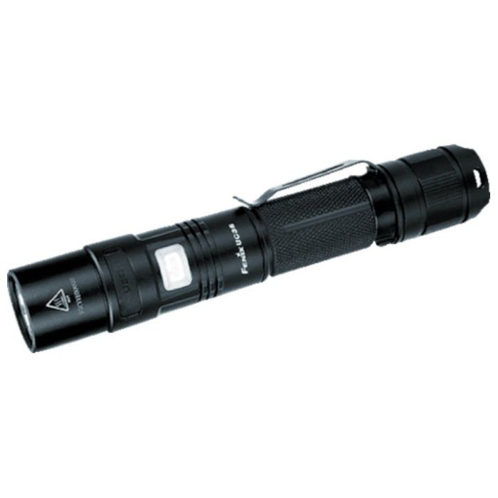 FENIX　充電式LEDライト　UC35