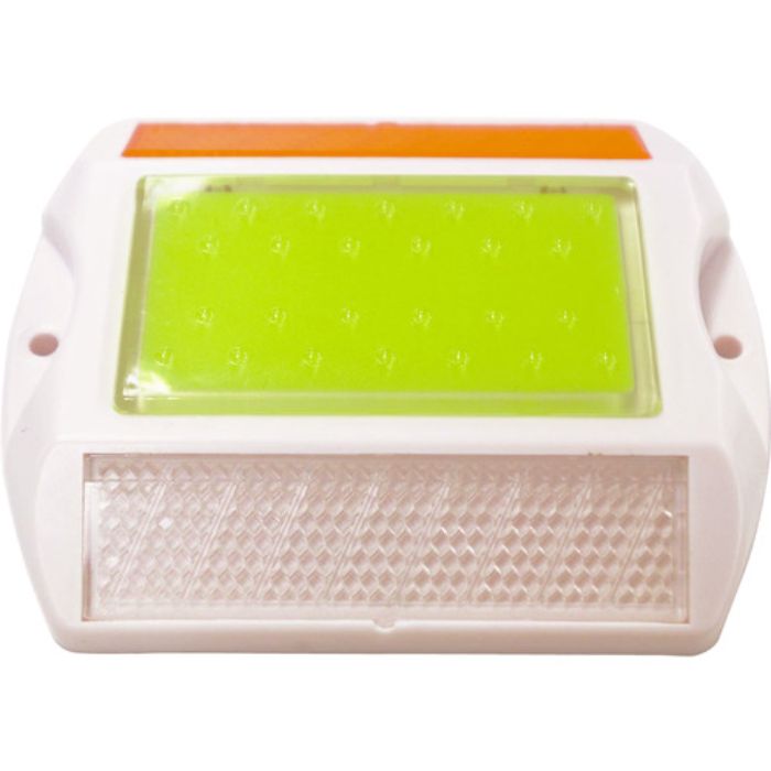 日東エルマテ 蓄光反射縁石鋲(耐荷重) 22t×94mm×112mm(Tcode:2072303)