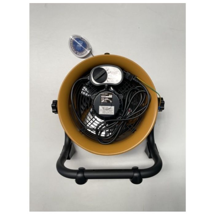 CAT　サーキュレーター　壁掛け・床置きタイプの説明画像4